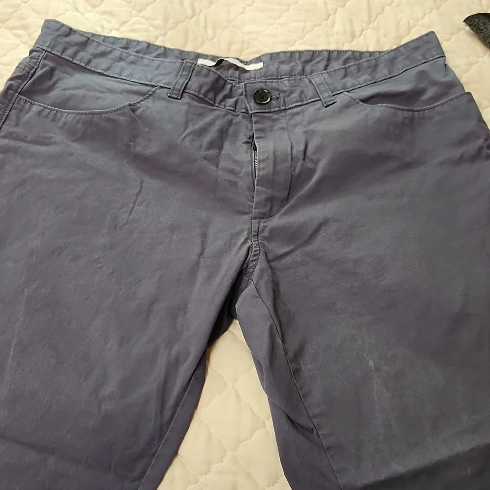 Men - Picture 3 of 5